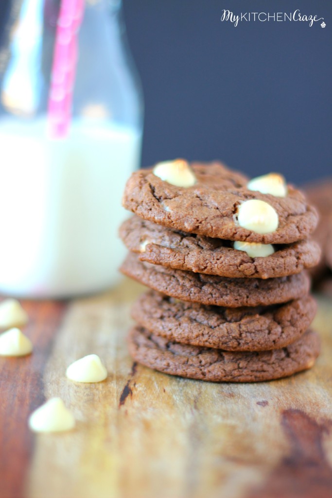 Chocolate White Chocolate Chip Cookies ~ A delicious, chewy and soft center Chocolate White Chocolate Chip Cookie. No need to buy them anywhere else. Make them yourself! ~ www.mykitchencraze.com