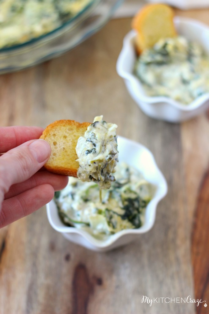 Spinach Artichoke Dip ~ A creamy, cheesy and easy appetizer that everyone will love. ~ www.mykitchencraze.com