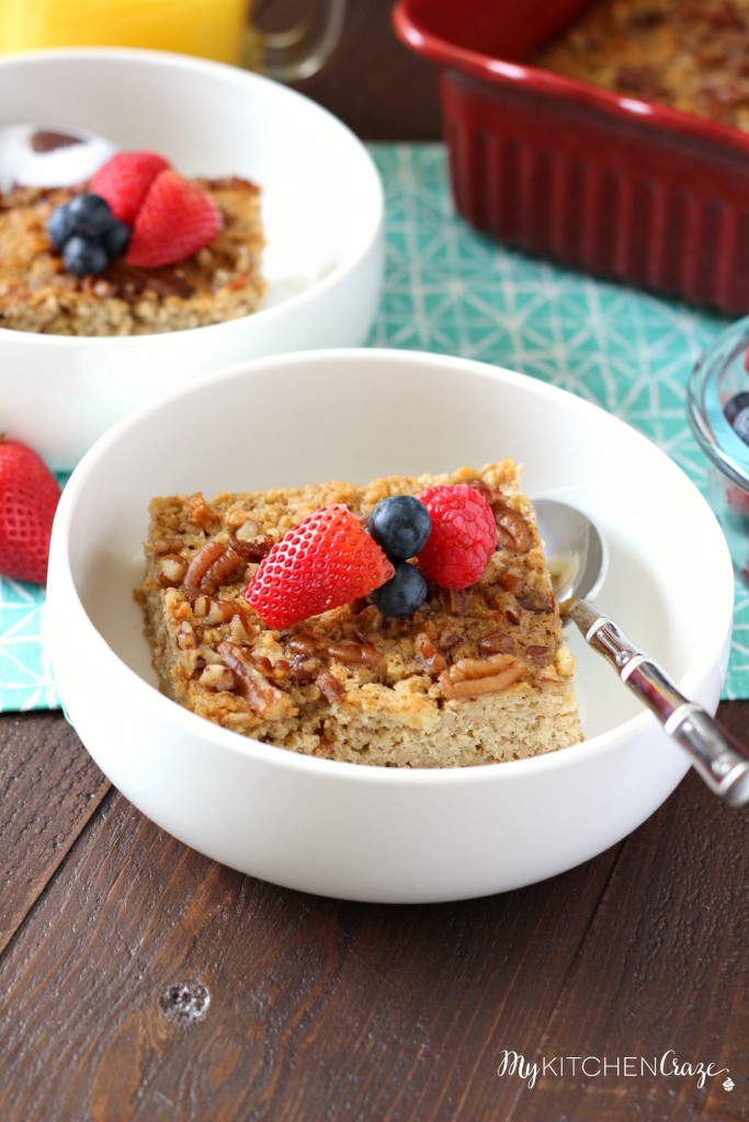 Apple Pecan Baked Oatmeal ~ mykitchencraze.com