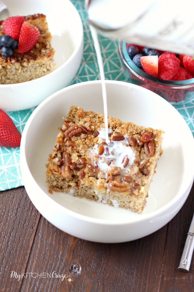 Apple Pecan Baked Oatmeal ~ mykitchencraze.com