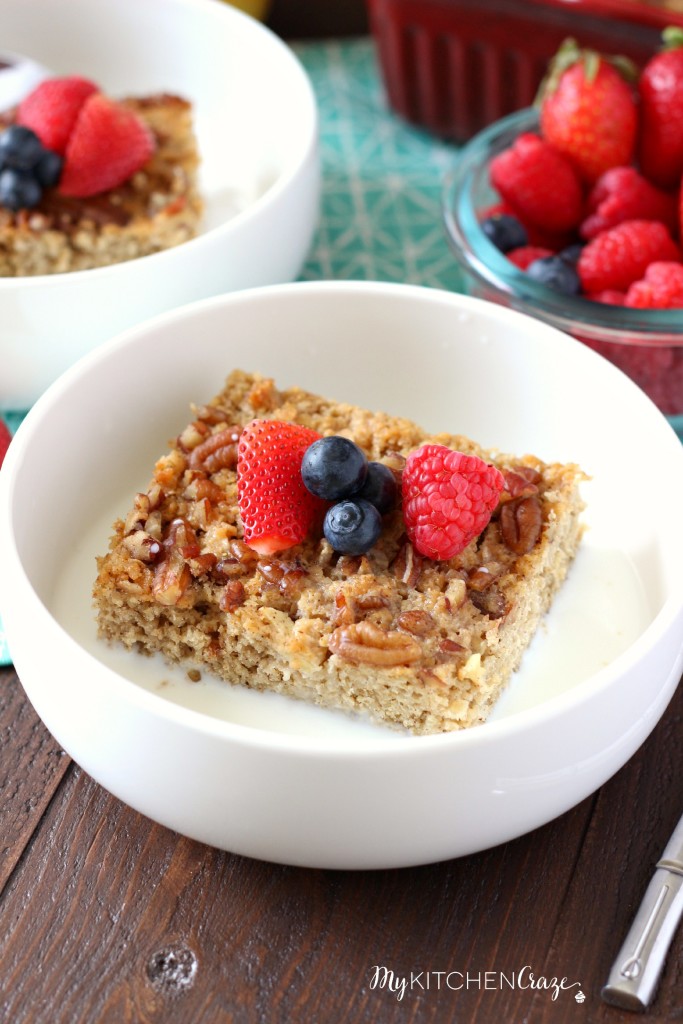 Apple Pecan Baked Oatmeal ~ mykitchencraze.com