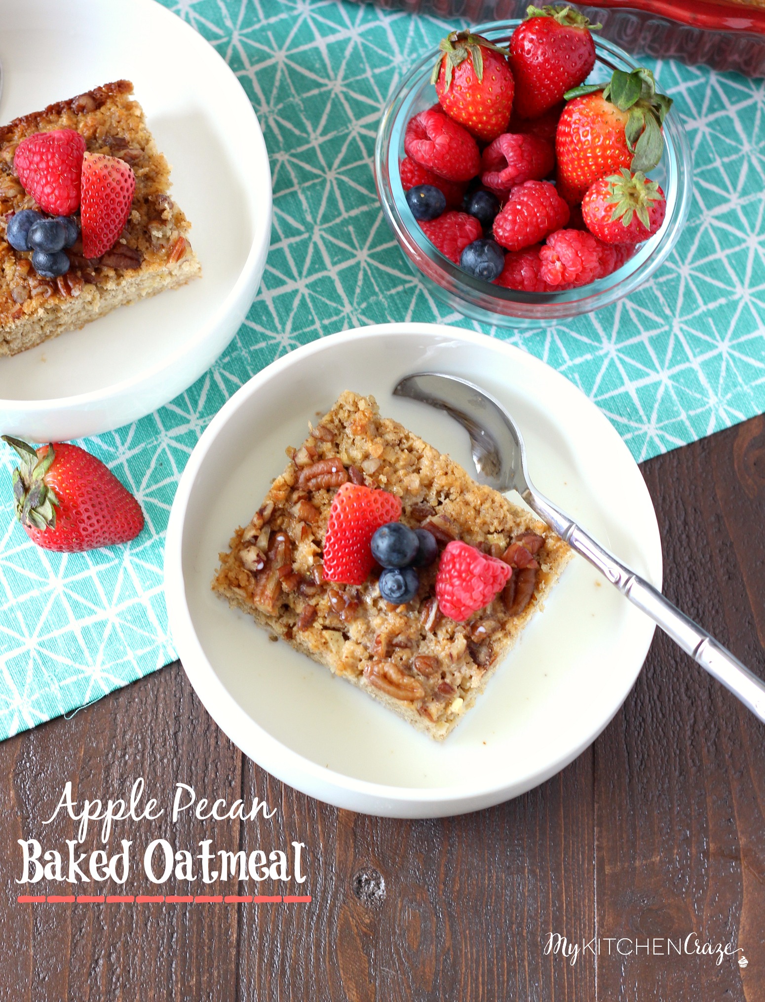 Apple Pecan Baked Oatmeal ~ mykitchencraze.com