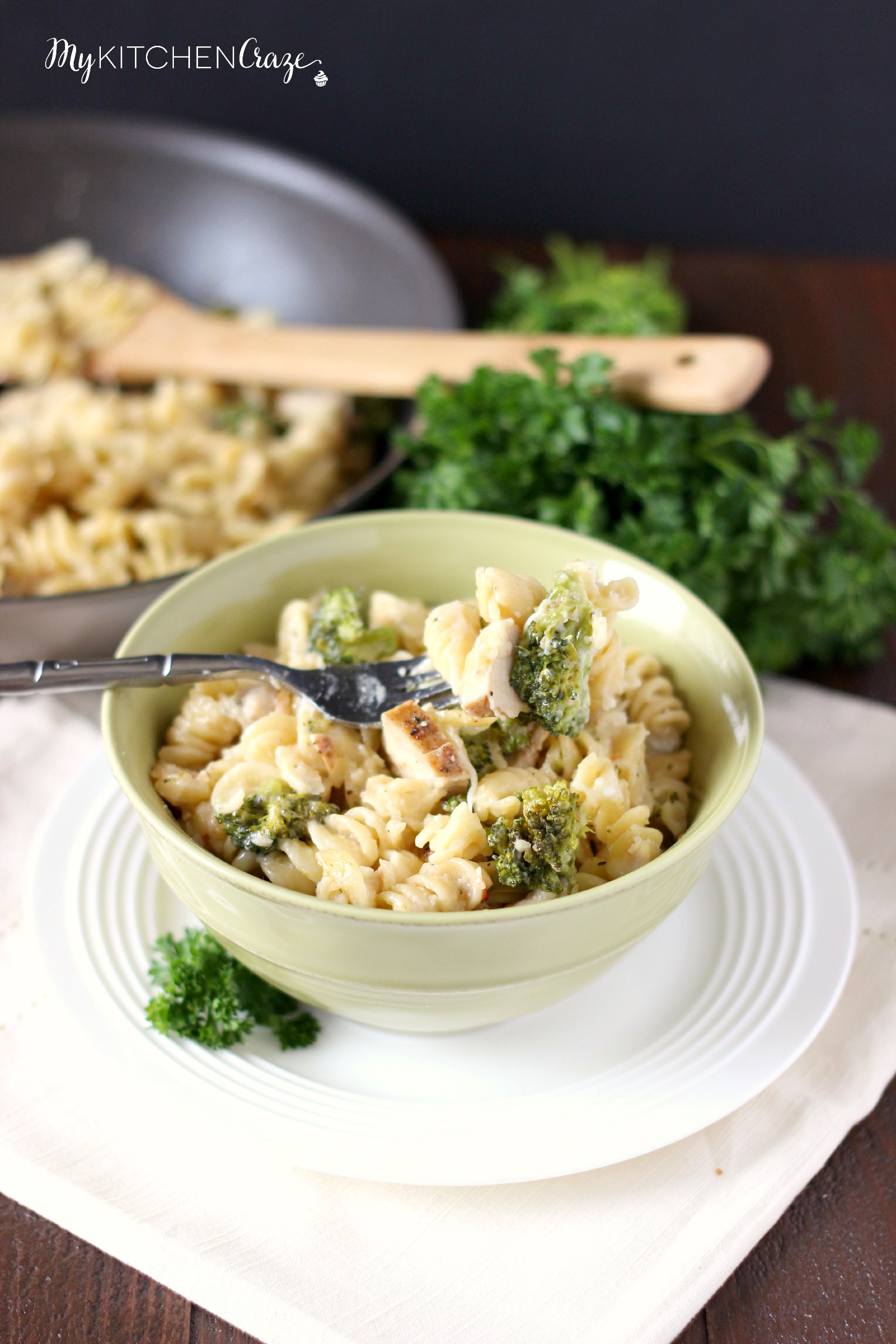 Skinny Chicken & Broccoli Alfredo ~ mykitchencraze.com ~ You can have your Alfredo pasta in a creamy healthier version!