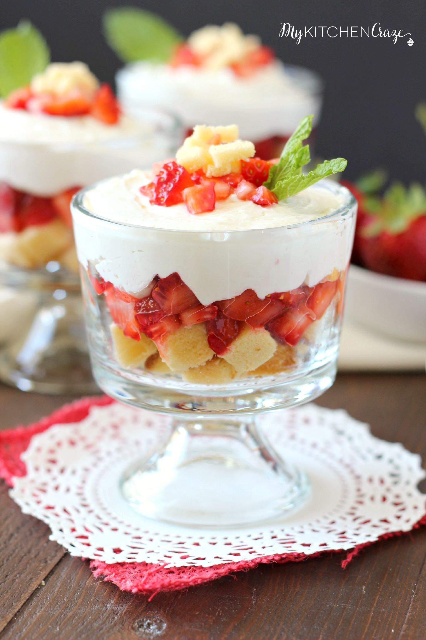 No Bake Strawberry Cheesecake Trifle ~ mykitchencraze.com