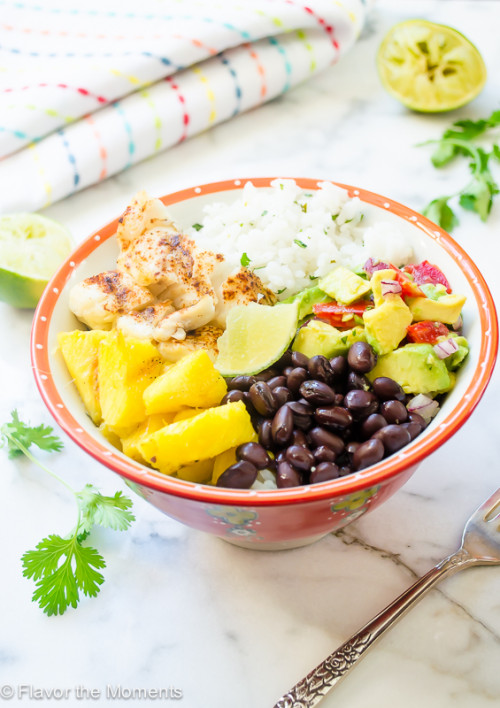 fish-taco-bowls-with-cilantro-lime-rice-and-grilled-pineapple2-flavorthemoments.com_-500x708