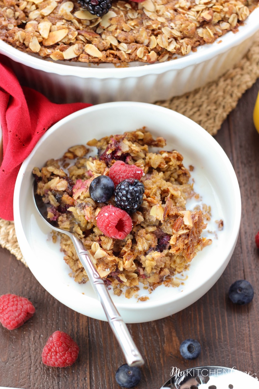 Almond Berry Baked Oatmeal ~ mykitchencraze.com ~ Perfect for those mornings where you want something hearty and delicious. Packed with mixed fruits and almonds. This is one yummy breakfast!