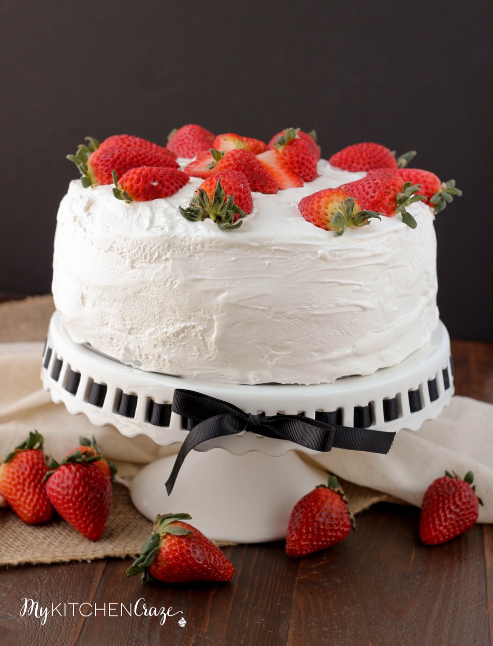 Strawberries and Cream Ice Cream Cake Recipe