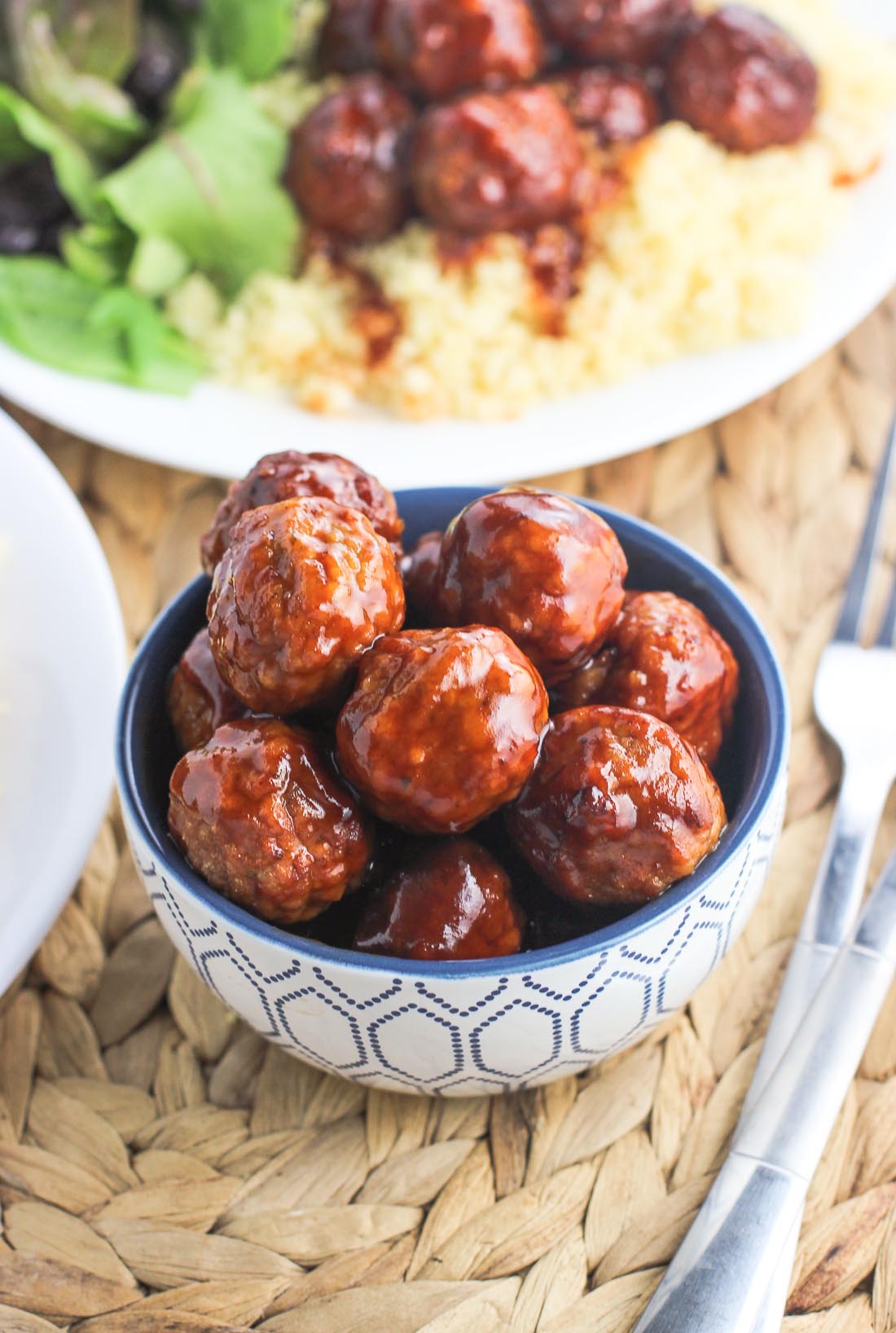 sweet-and-spicy-slow-cooker-meatballs-2