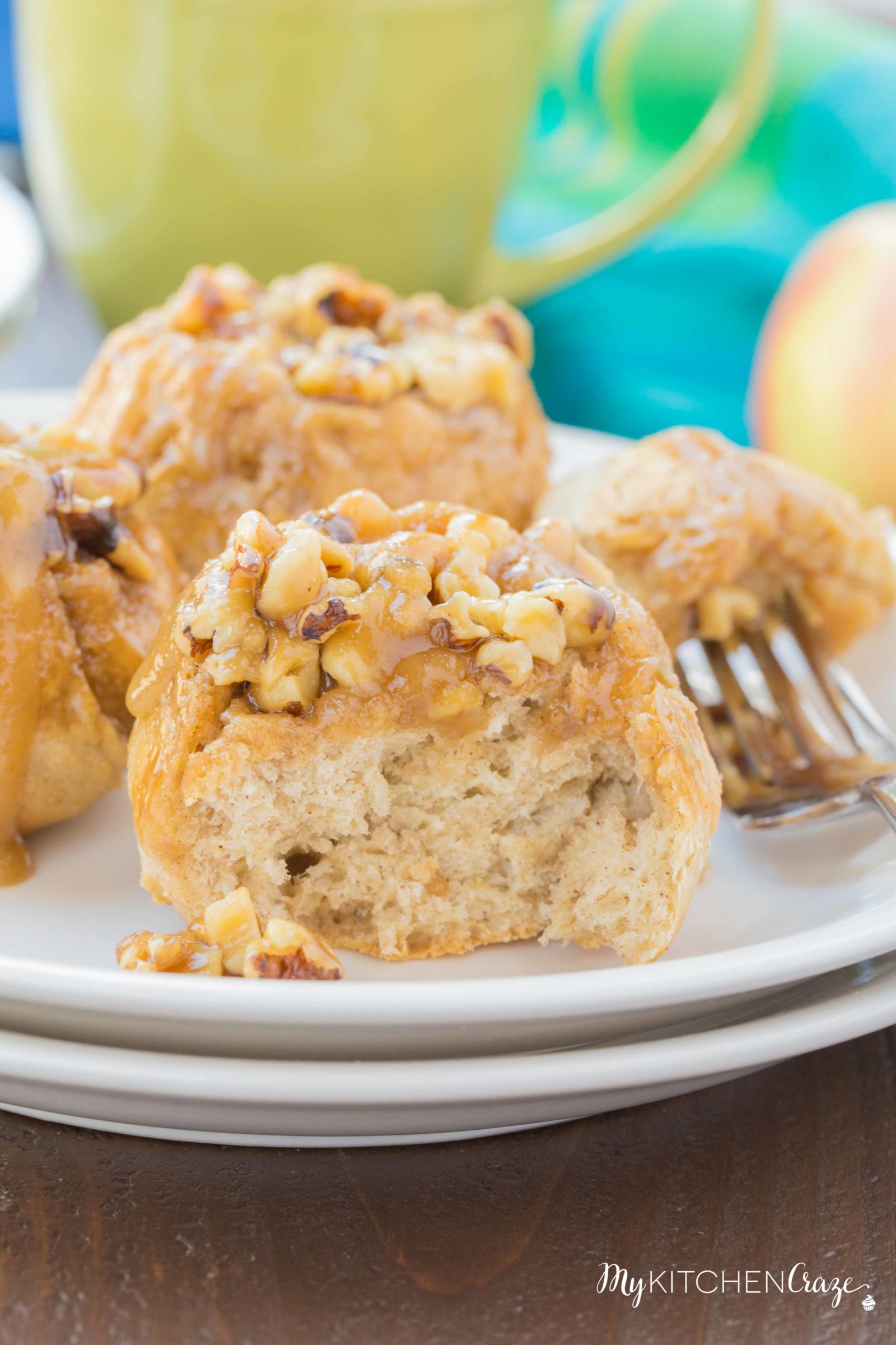 Caramel Apple Buns ~ mykitchencraze.com