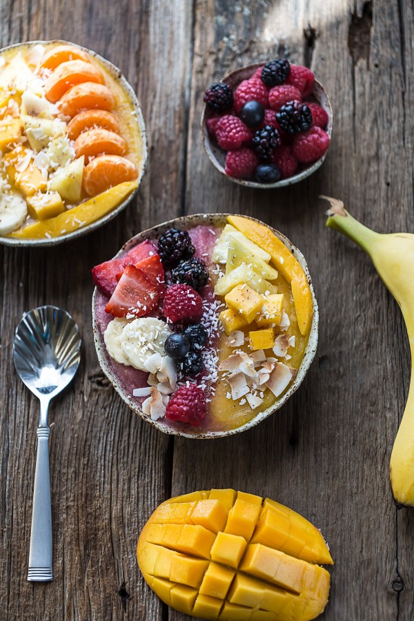 Berry-Mango-Coconut-Layered-Smoothie-Bowl