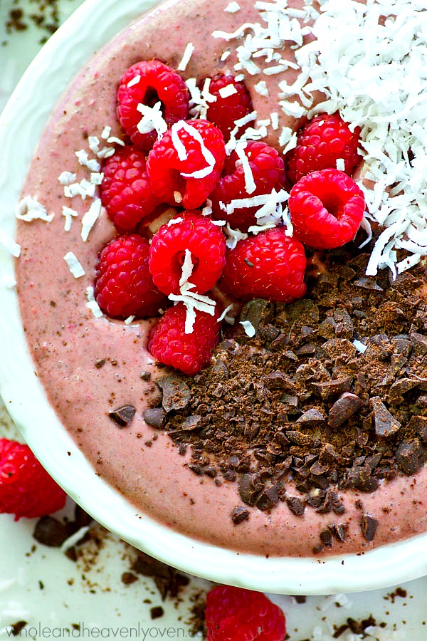 Raspberry-Dark-Chocolate-Smoothie-Bowls2