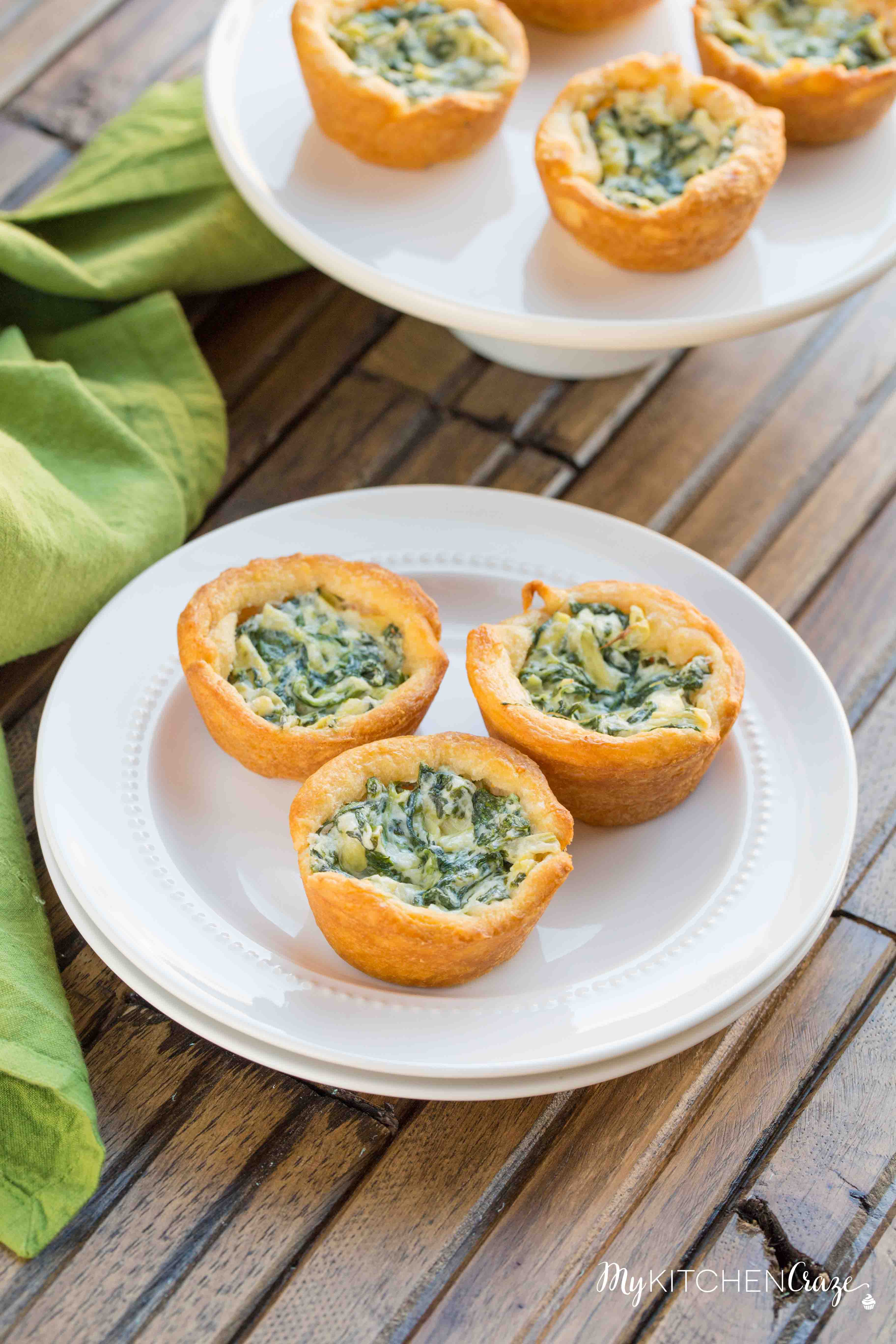 Spinach Artichoke Cups ~ mykitchencraze.com ~ This appetizer is perfect for any potlucks or parties. They take no time at all to make and taste delicious. Your guest won't be able to eat just one!