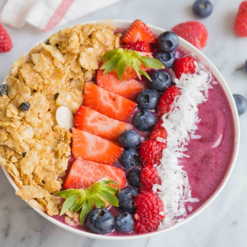 Triple Berry Smoothie Bowl - My Kitchen Craze