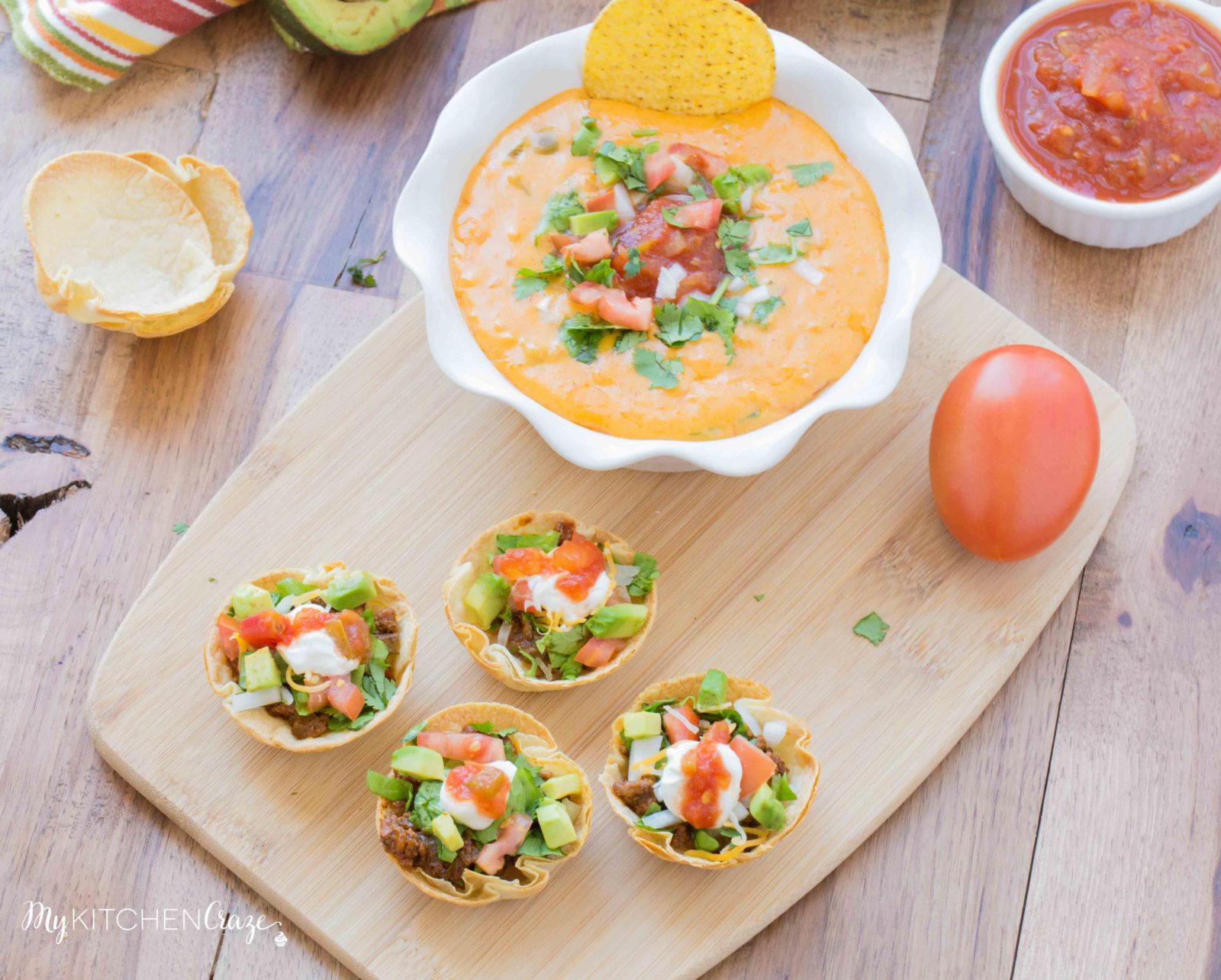 Taco Cups & Cheese Dip {Game Day Food} ~ Do you love to have snacks and appetizers on game day? Then you need to make these delicious Taco Cups and creamy Cheese Dip. Perfect foods to cheer on your favorite team. Go team!