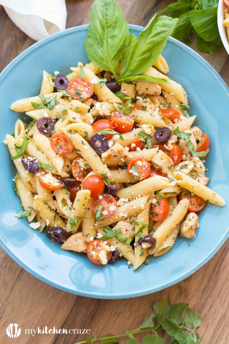 Greek Chicken and Feta Pasta - My Kitchen Craze