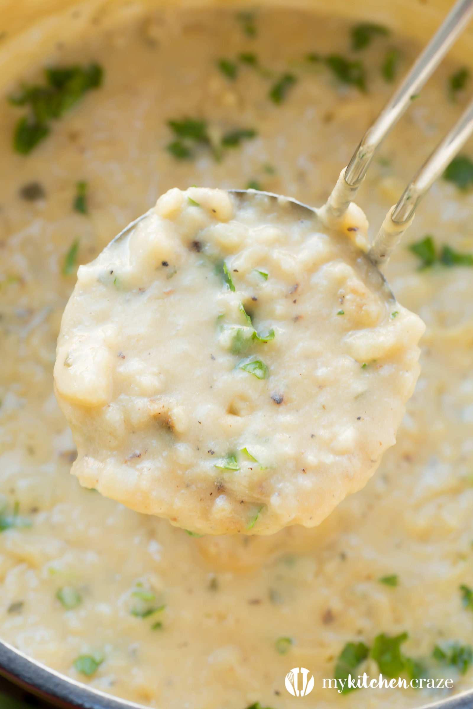 Loaded Potato Soup ~ All the goodness of a baked potato turn into a comforting soup and loaded with all the fixins. Guaranteed to be a winner at the dinner table!