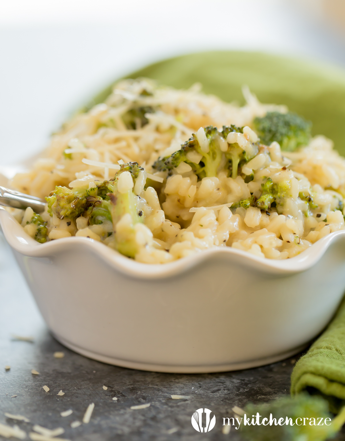 Roasted Broccoli Risotto is the perfect side dish to accompany fish and chicken entrees. This rice is easy to throw together, creamy and has the perfect flavors.